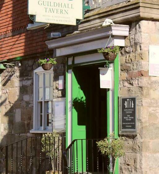 בית מלון כפרי Guildhall Tavern