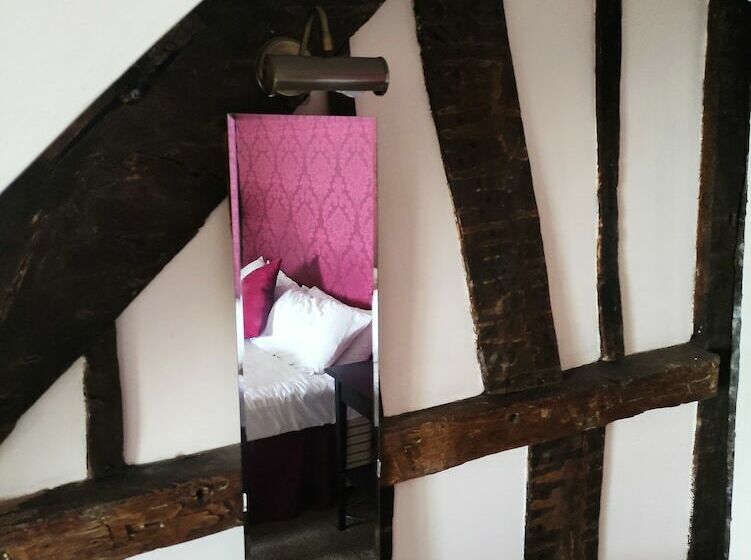 בית מלון כפרי Guildhall Tavern