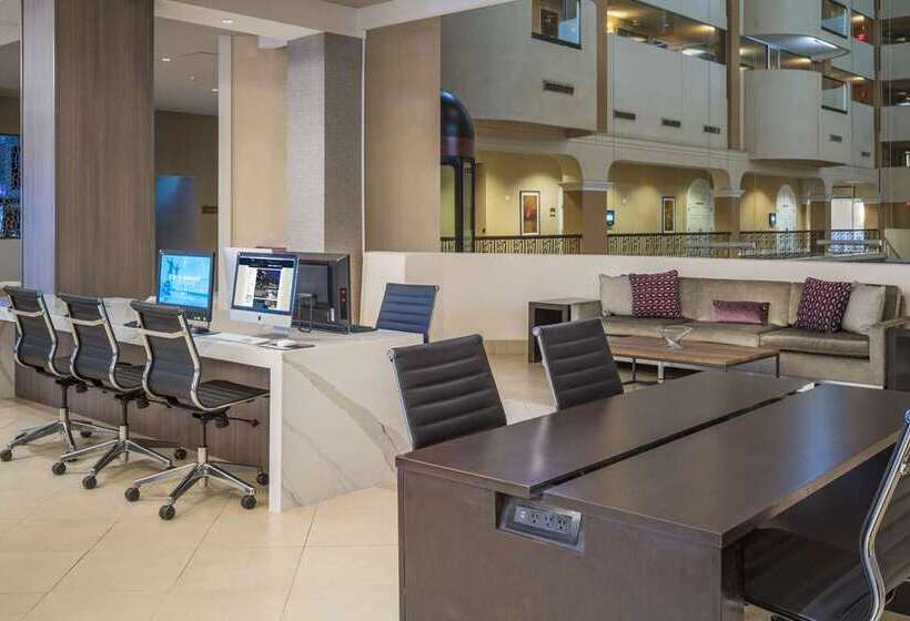 Hilton Washington Dc/rockville Hotel & Executive Meeting Ctr