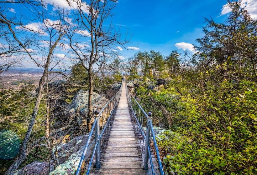 Holiday Inn Express Hotel & Suites Chattanooga Lookout Mountain, An Ihg