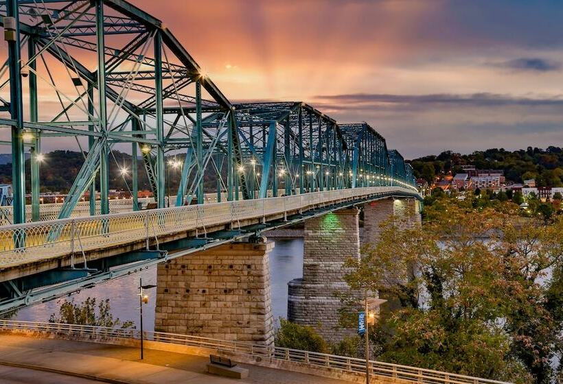 Holiday Inn Express Hotel & Suites Chattanooga Lookout Mountain, An Ihg