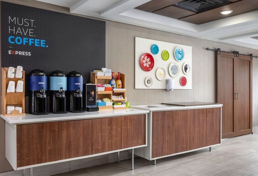 Holiday Inn Express Hotel & Suites Chattanooga Lookout Mountain, An Ihg