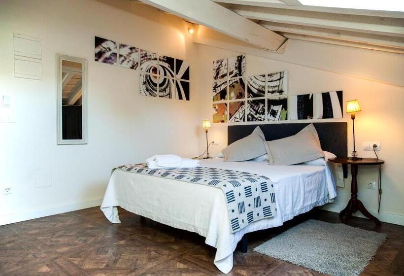 فندق Abadía San Martín