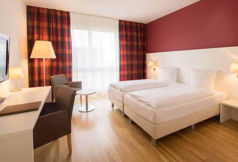 בית מלון כפרי Arcade