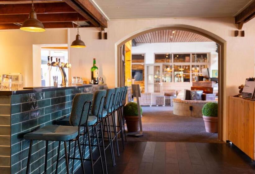 ホテル & Restaurant   Auberge De Hilver