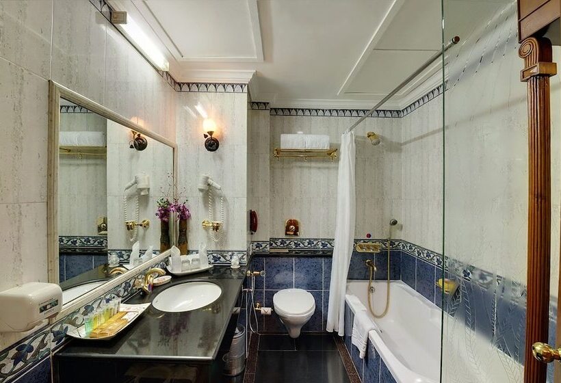 فندق Babylon International