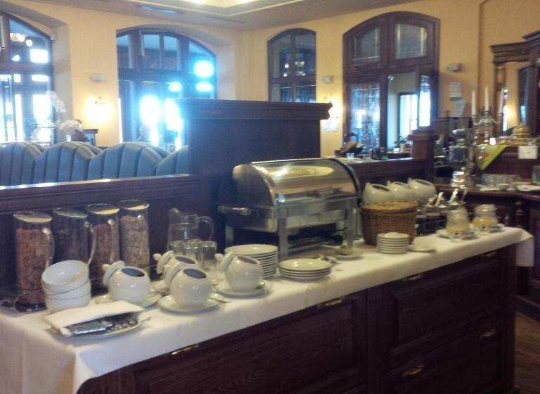 酒店 Berg Gasthof Honigbrunnen