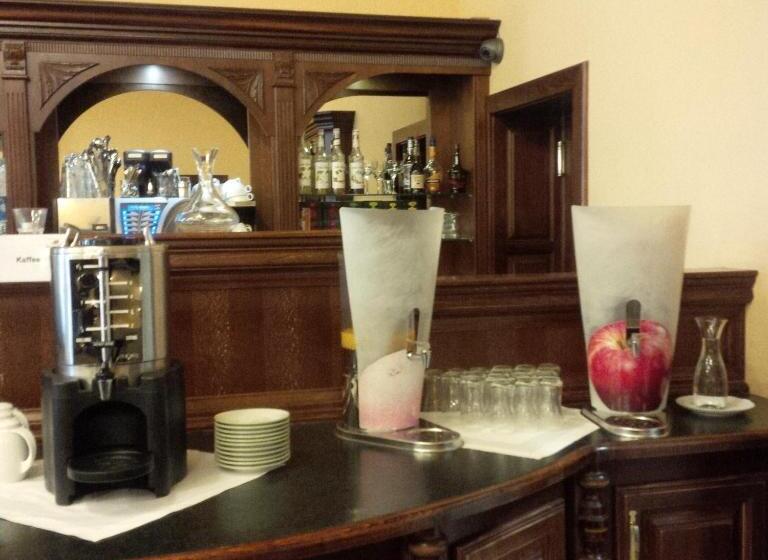 酒店 Berg Gasthof Honigbrunnen