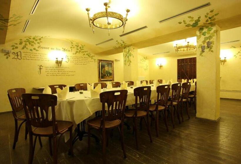 酒店 Berg Gasthof Honigbrunnen