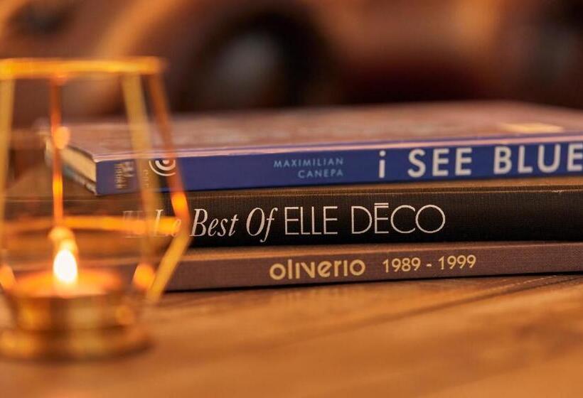 Отель Blue City Boutique