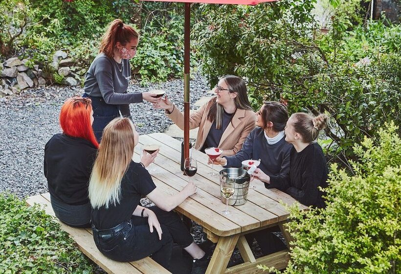 Hotell Brambles Of Inveraray