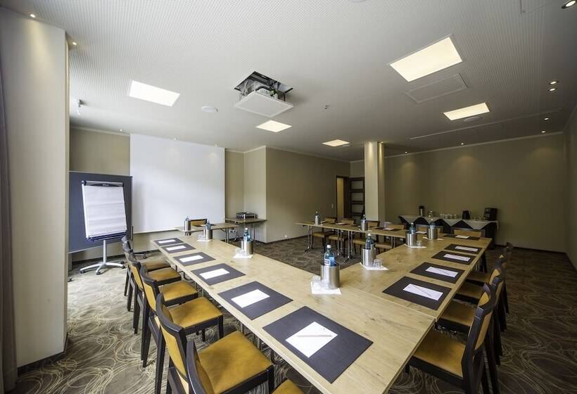 Caravelle Hotel Im Park