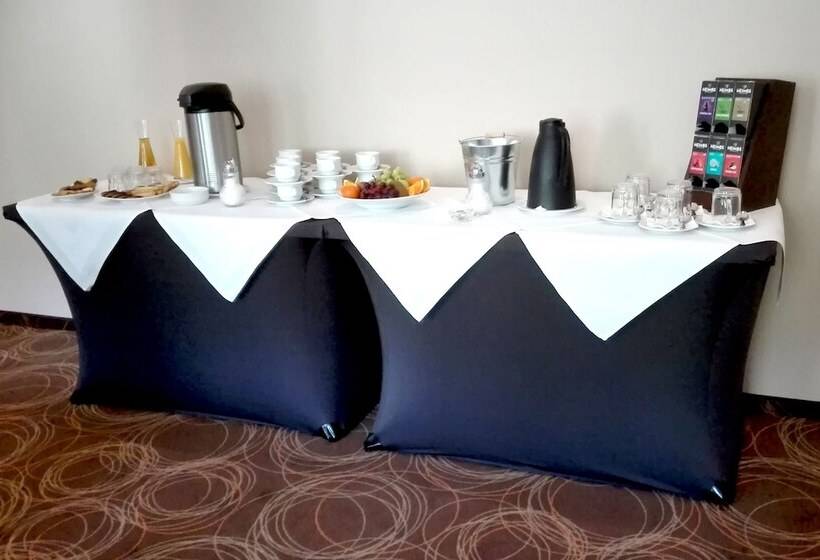 Caravelle Hotel Im Park