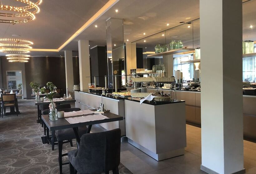 Caravelle Hotel Im Park