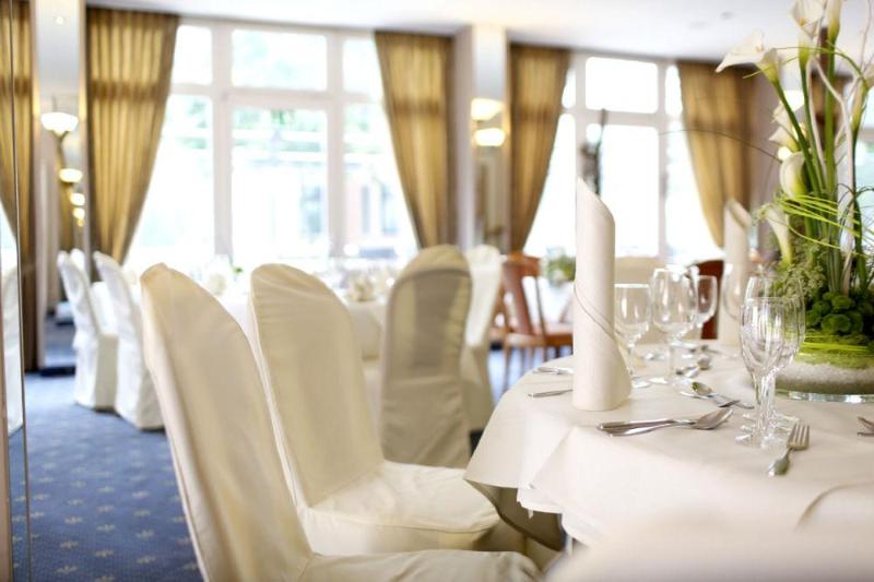 Caravelle Hotel Im Park