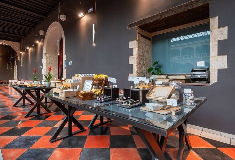 Отель Castilla Termal Burgo De Osma