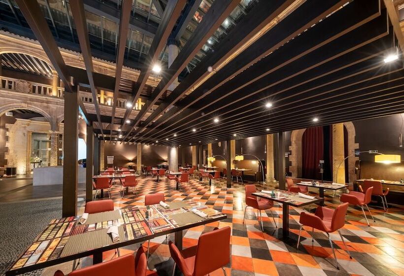 Отель Castilla Termal Burgo De Osma