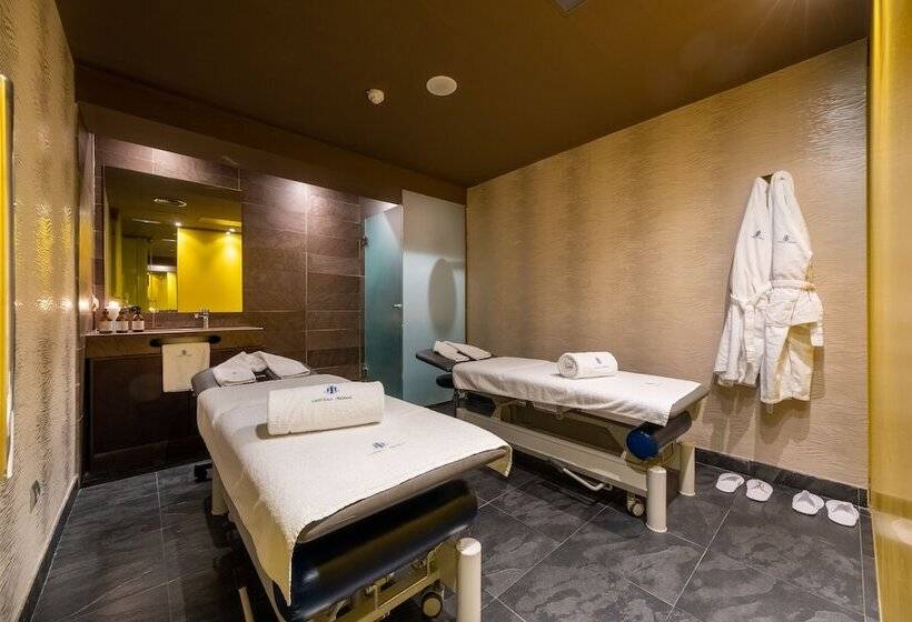 Отель Castilla Termal Burgo De Osma