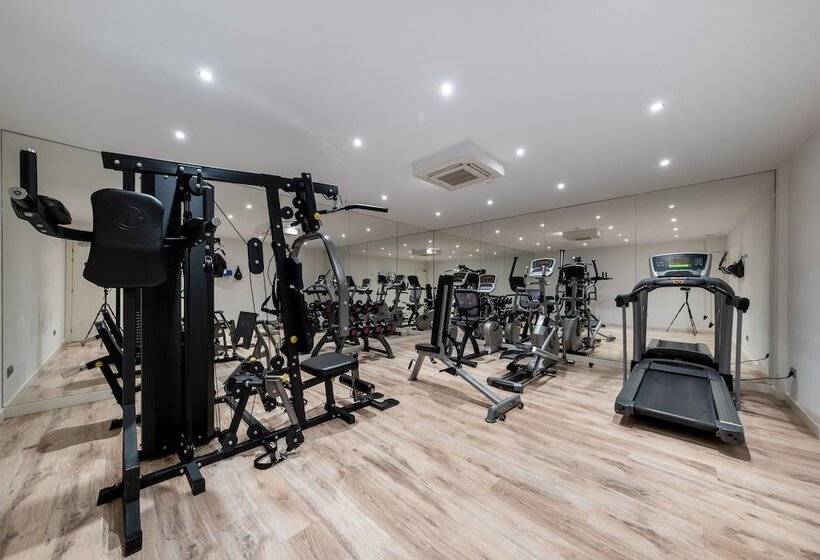 Отель Castilla Termal Burgo De Osma