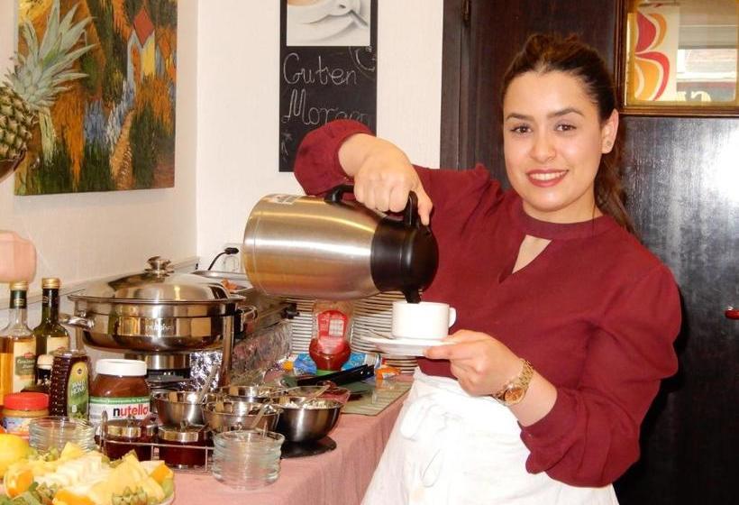 هتل Central  Duesseldorf