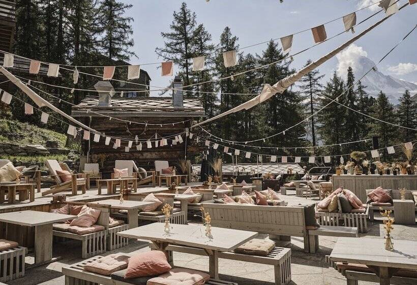 ホテル Cervo Mountain Resort