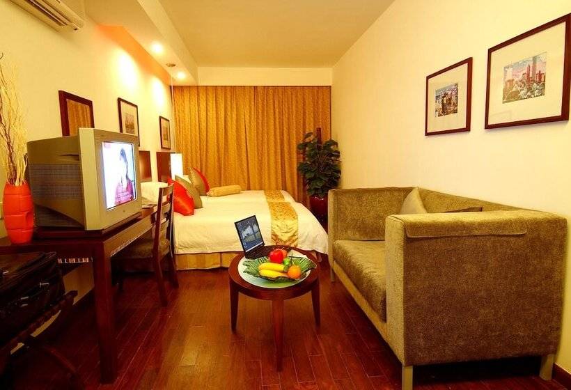 هتل Chicago Suites International