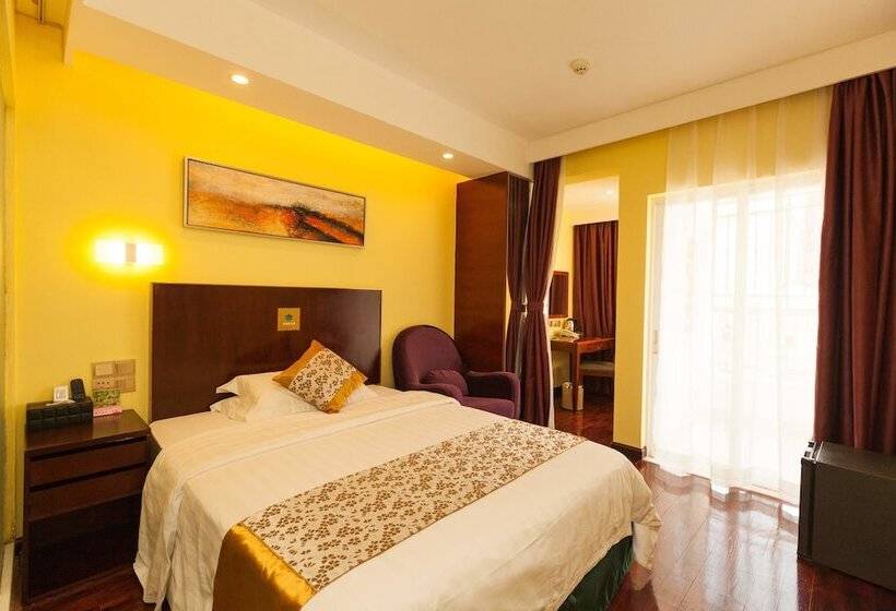 هتل Chicago Suites International