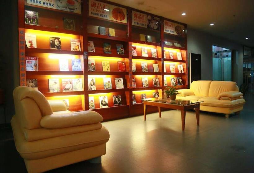 هتل Chicago Suites International