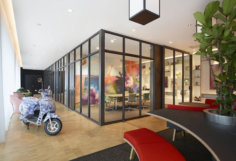 호텔 Citizenm Schiphol Airport