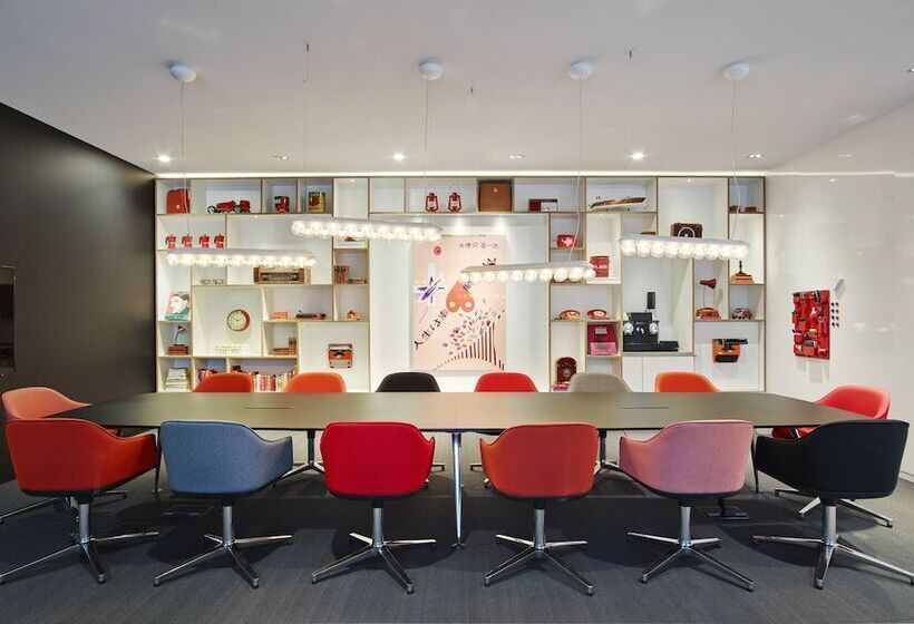 호텔 Citizenm Schiphol Airport