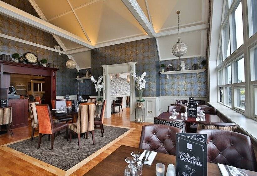 فندق Clanard Court