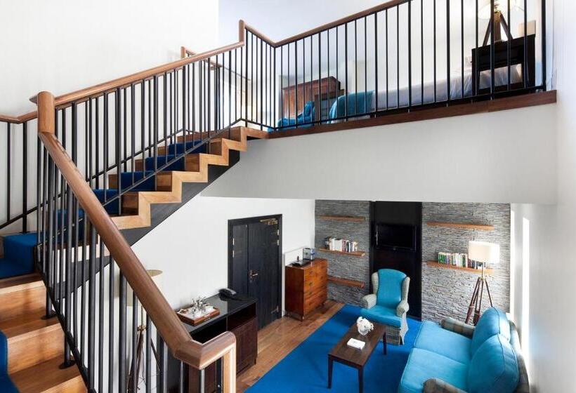 ホテル Cliff House