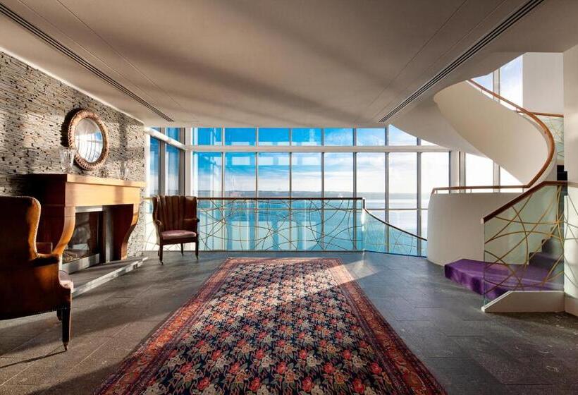 ホテル Cliff House