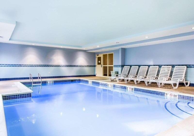 Отель Comfort Inn & Suites Scarborough Portland