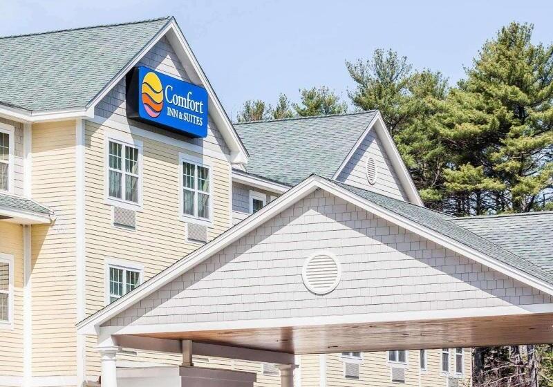Отель Comfort Inn & Suites Scarborough Portland