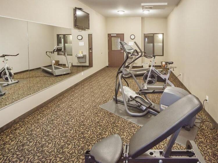 فندق Prairie Moon Inn Sylvan Lake