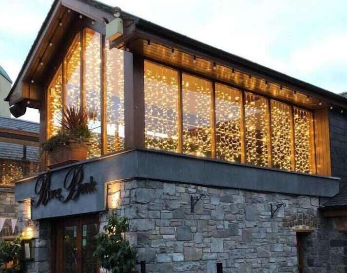 בית מלון כפרי Court Yard