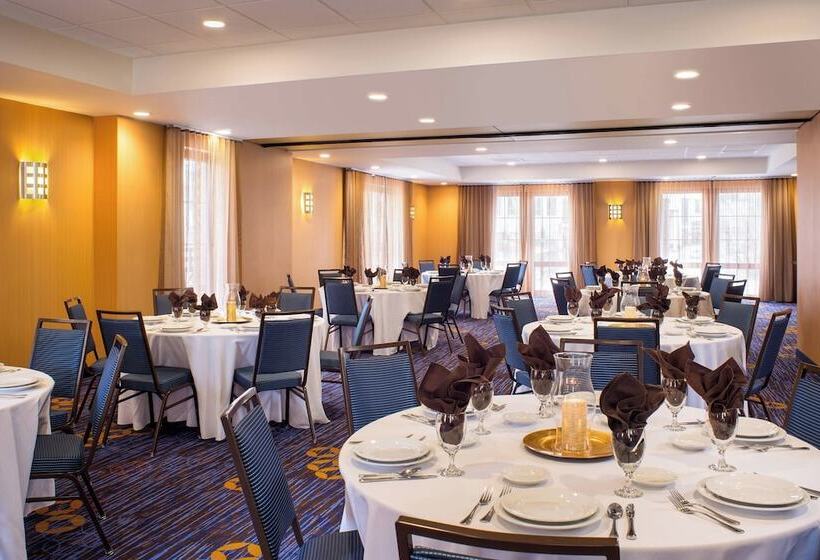 فندق Courtyard Providence Downtown