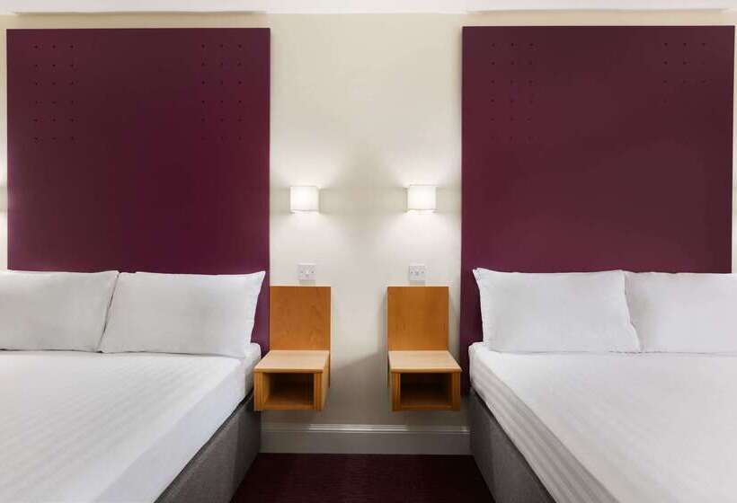 ホテル Days Inn Maidstone