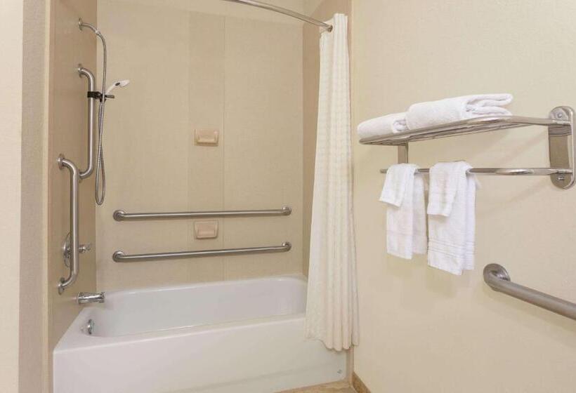 Отель Days Inn By Wyndham Semmes Mobile