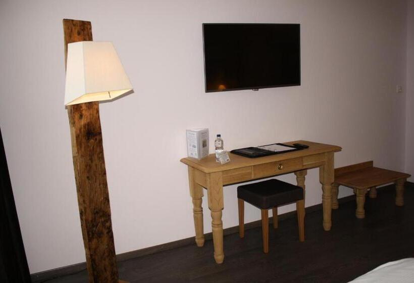 Отель De La Gare