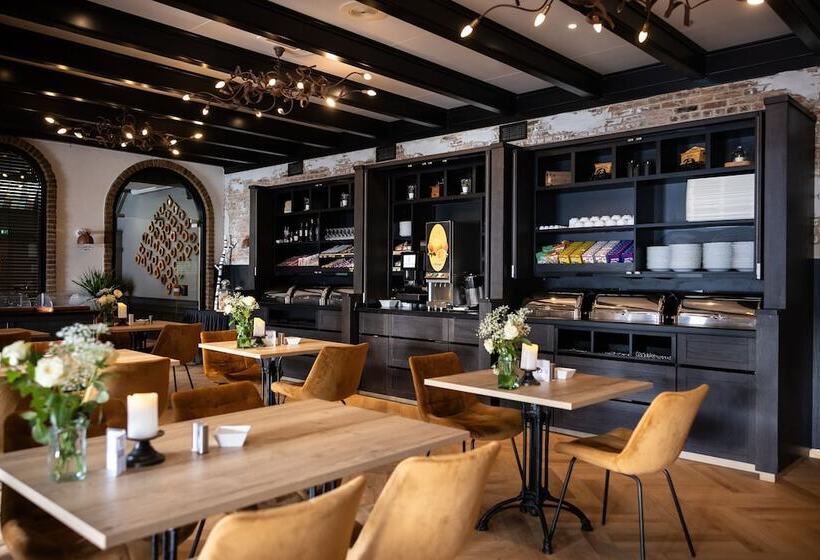 酒店 De Rustende Jager