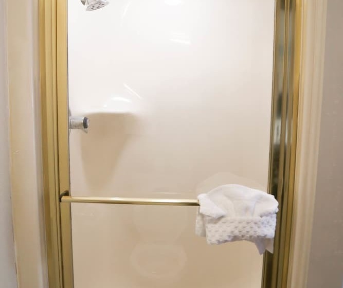 Destiny Palms Hotel Maingate West