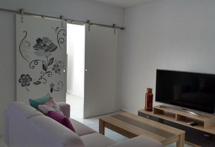 Отель Hôtel Du Soleil