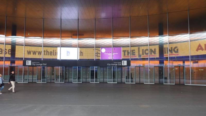 Easyhotel Basel   Self Service And Self Check In