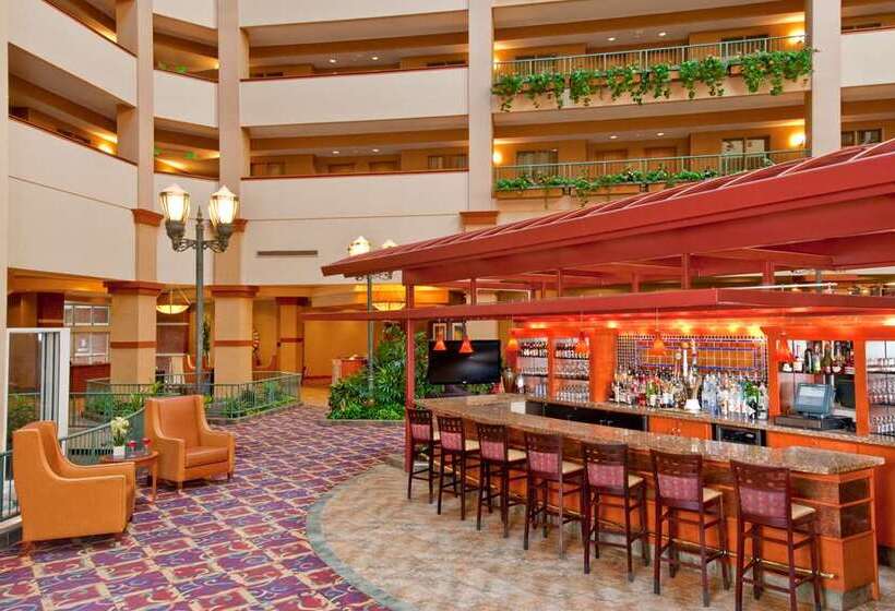 호텔 Embassy Suites By Hilton Charleston Airport Convention Ctr