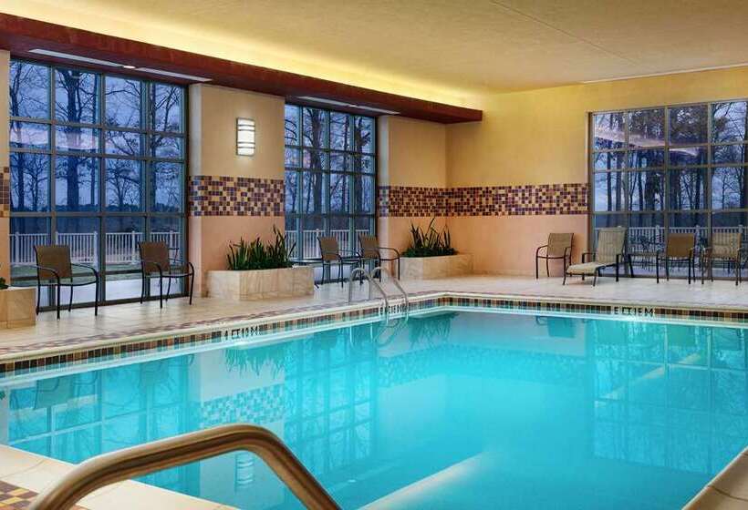 ホテル Embassy Suites By Hilton Charlotte Concord Golf Resort & Spa