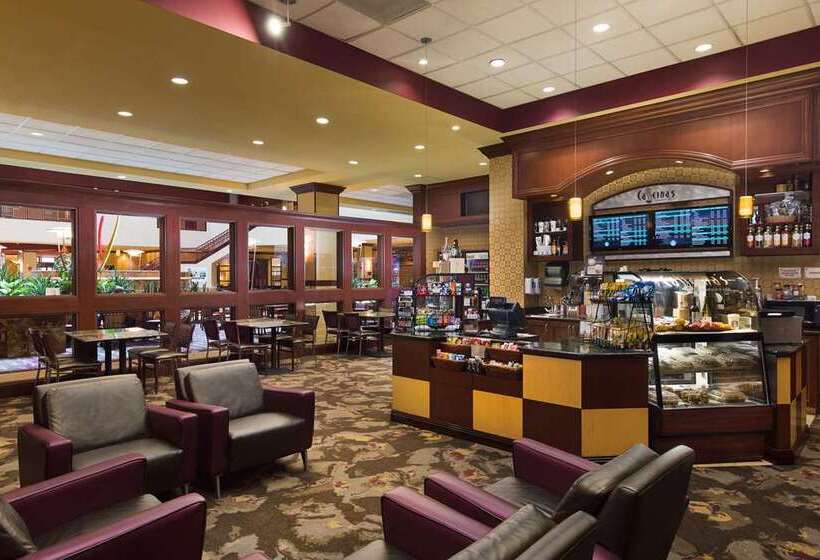 ホテル Embassy Suites By Hilton Charlotte Concord Golf Resort & Spa