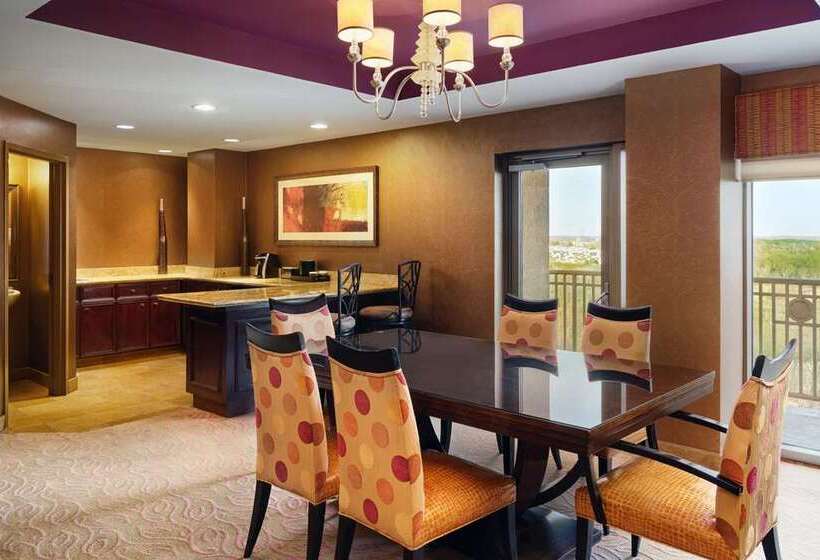 هتل Embassy Suites By Hilton Charlotte Concord Golf Resort & Spa