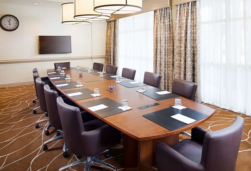 هتل Embassy Suites By Hilton Destin Miramar Beach